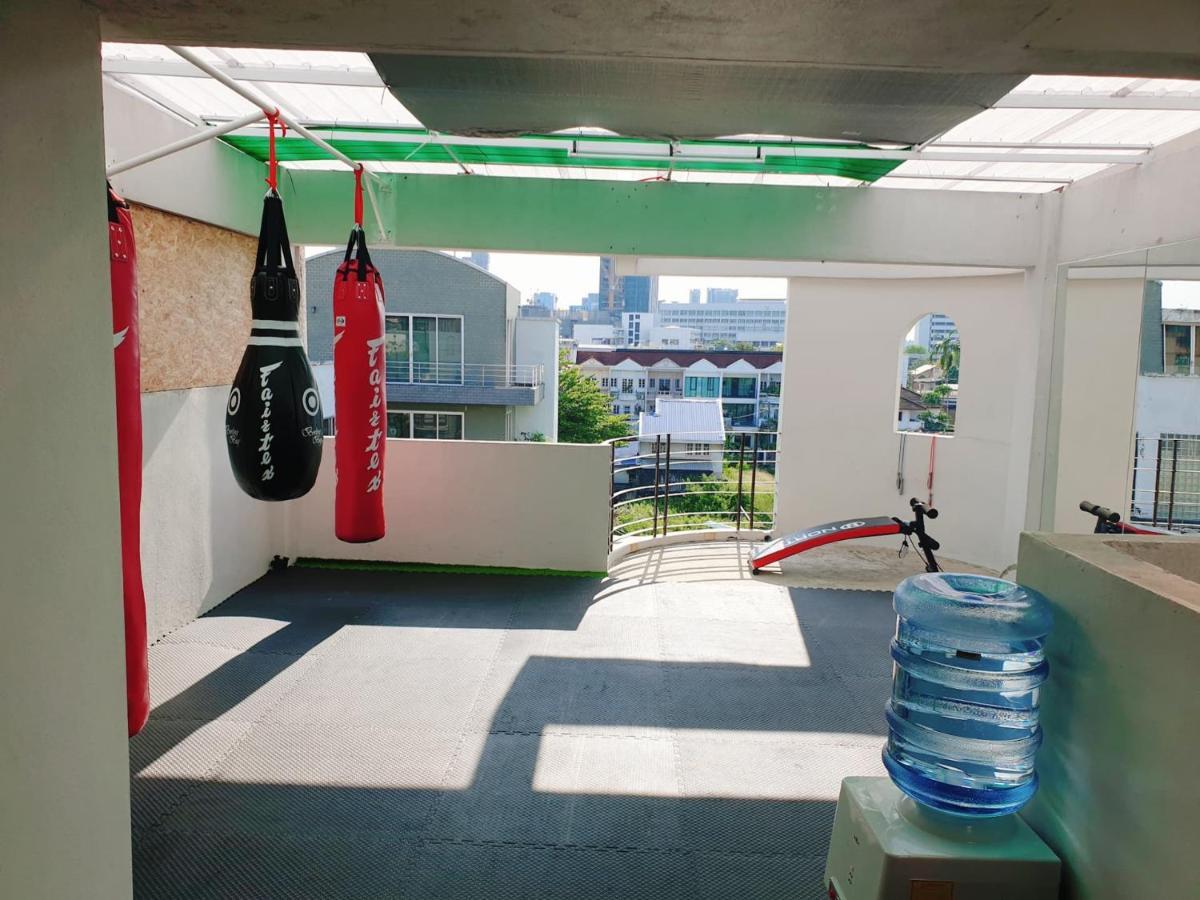 Kru Nat'S Bed & Breakfast W/ Private Rooms & Gym Bangkok Dış mekan fotoğraf