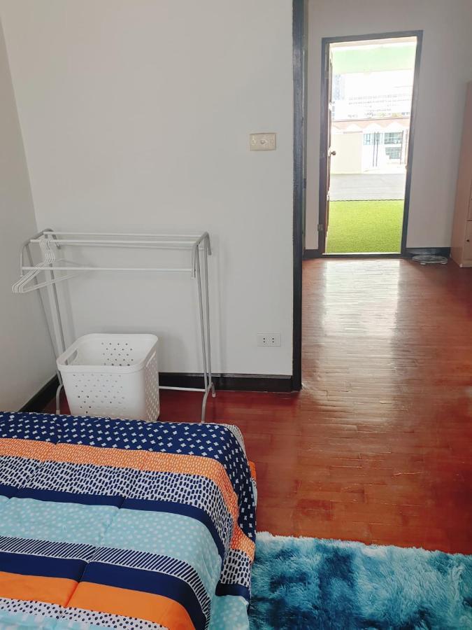 Kru Nat'S Bed & Breakfast W/ Private Rooms & Gym Bangkok Dış mekan fotoğraf